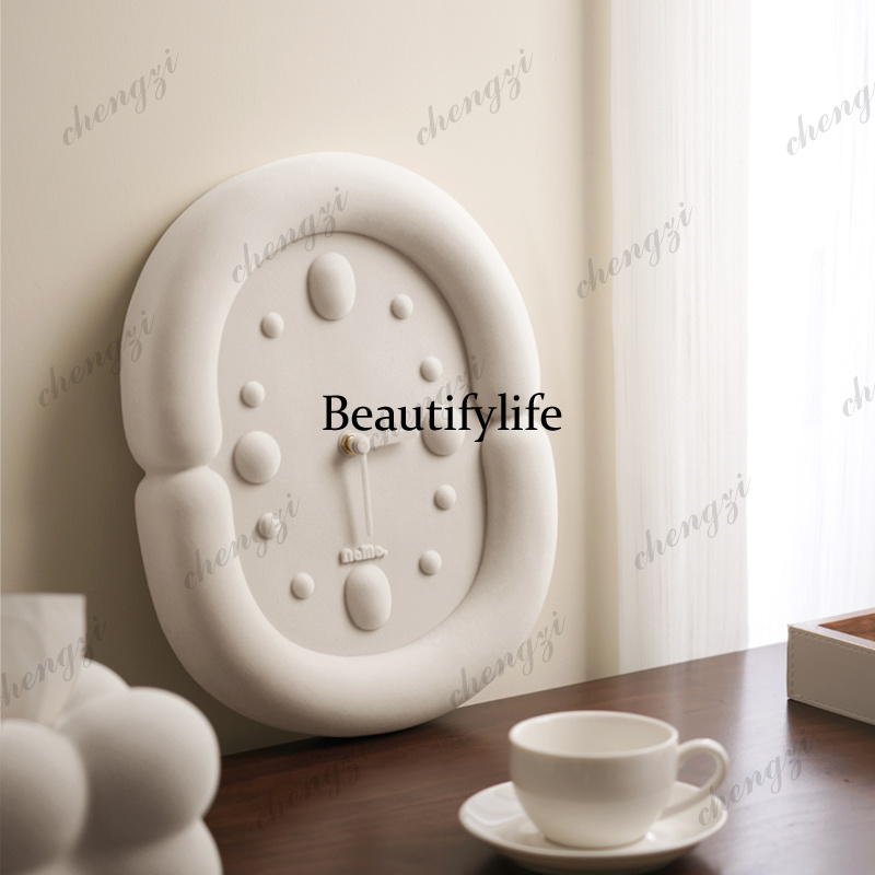 Resin Art Wall Clock - ساعات حائط صامتة بتصميم جمالي لغرفة