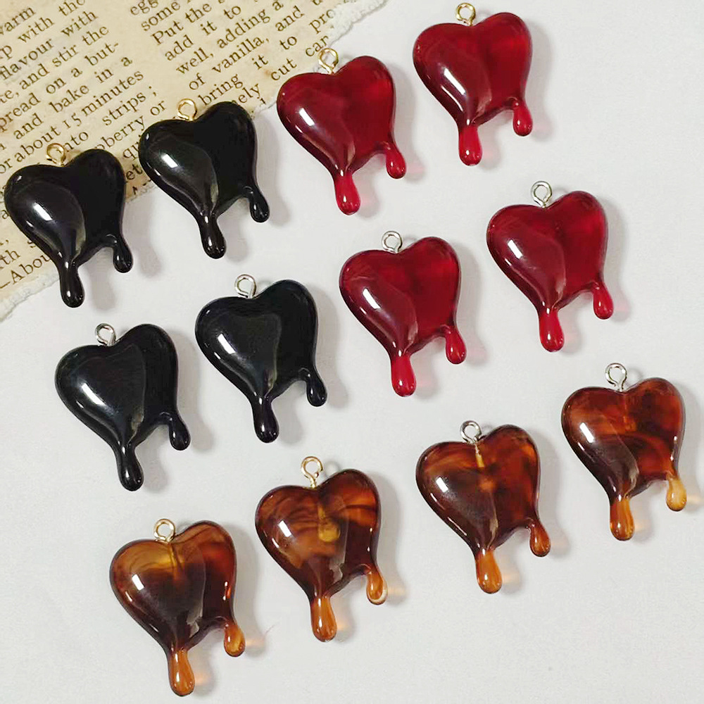 10 قطع من تعليقات الراتنج على  - مراجعة Resin Art Pendant وسعره