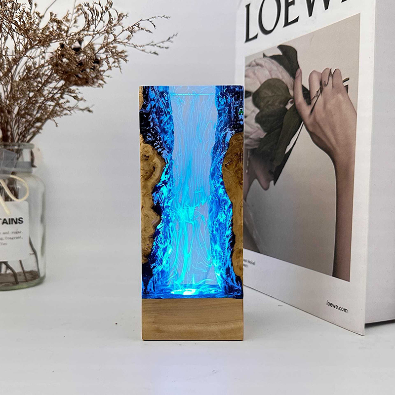 مصباح طاولة من الراتنج بتصميم  - مراجعة Resin Art Table وسعره