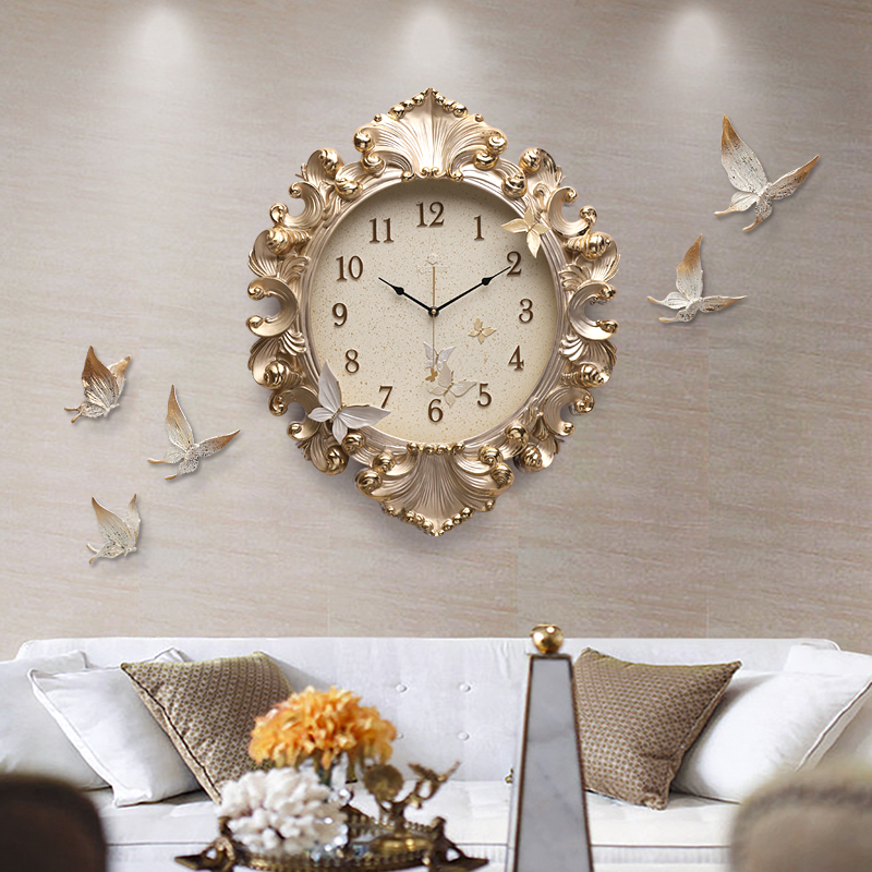 ساعة حائط للغرفة على الطراز ال - مراجعة Resin Art Wall Clock وسعره